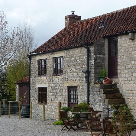 Moors Inn Appleton le Moors Екстериор снимка