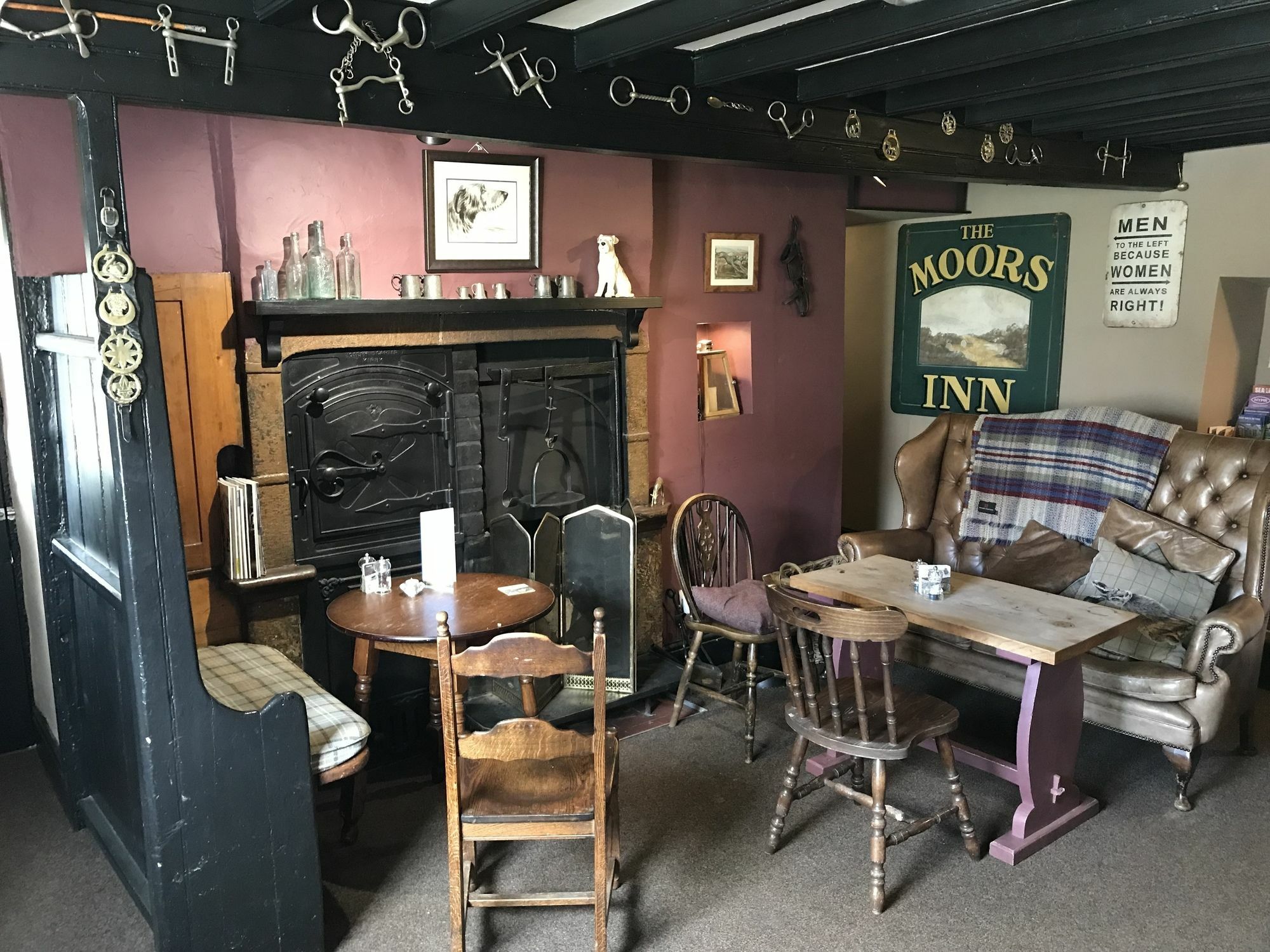 Moors Inn Appleton le Moors Екстериор снимка