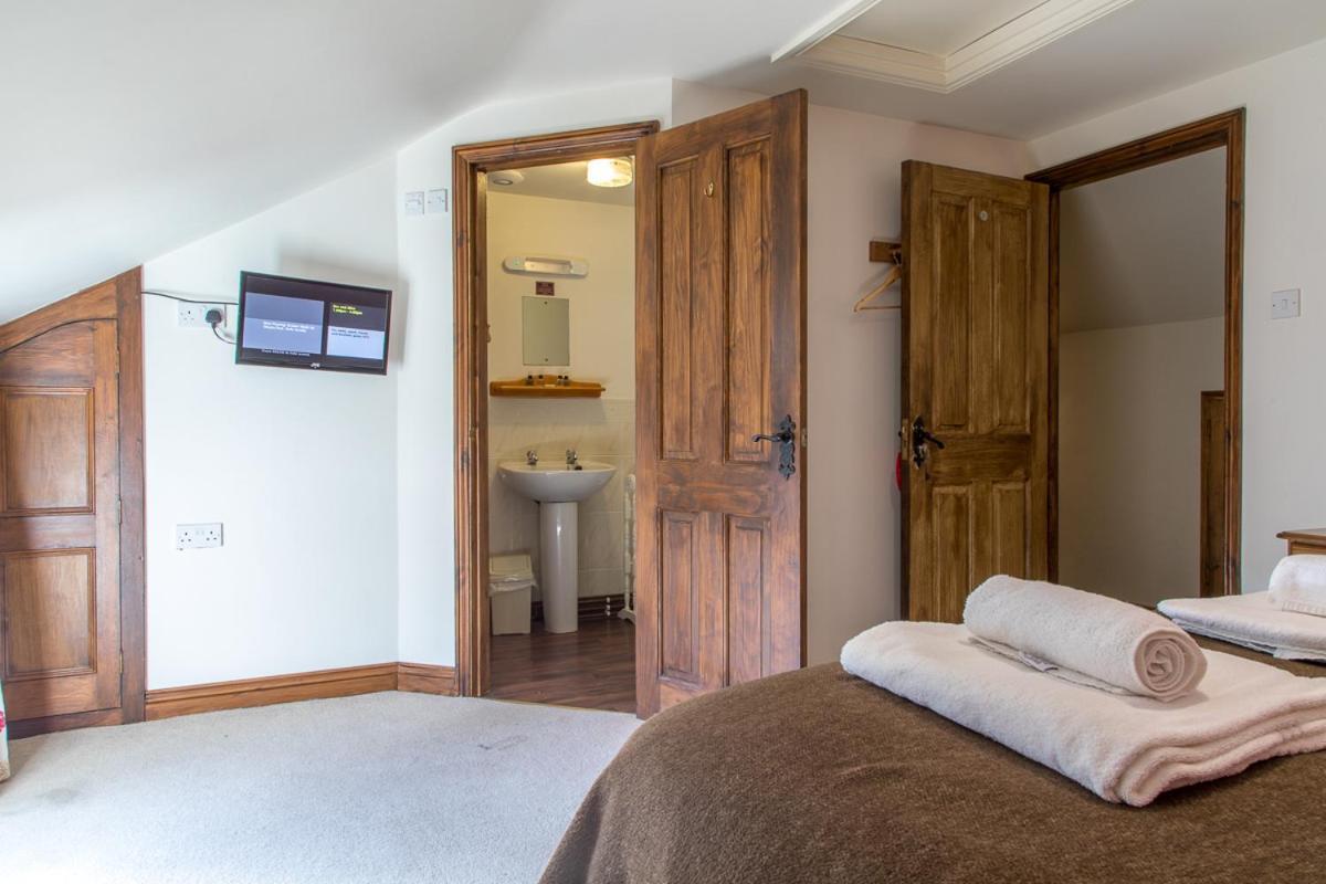 Moors Inn Appleton le Moors Екстериор снимка