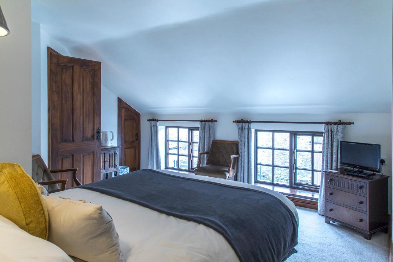 Moors Inn Appleton le Moors Екстериор снимка